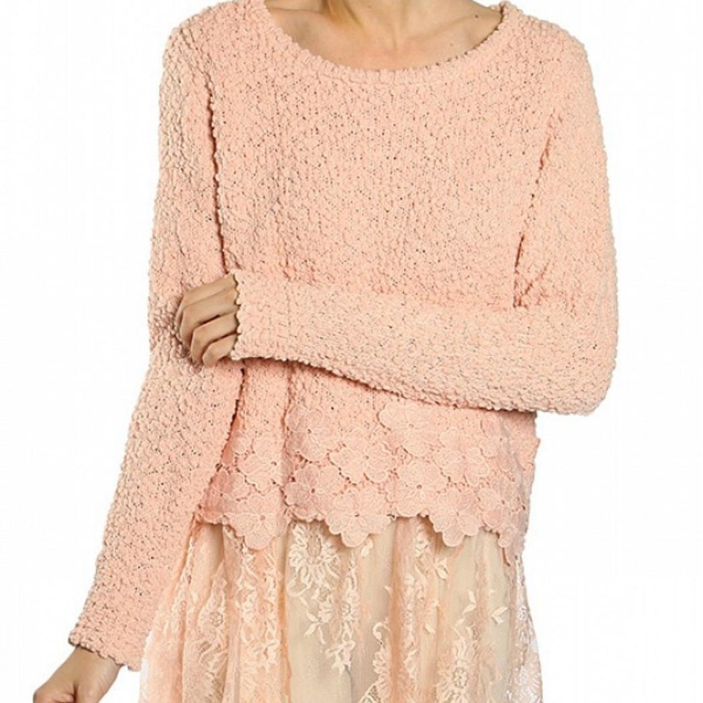 Sweater with lace